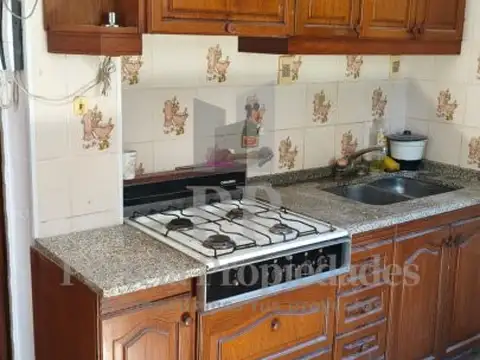 Depto Tipo Casa en Alquiler de 2 dormitorios