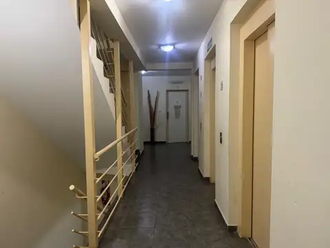 Departamento en Alquiler en Caseros, $ 690.000