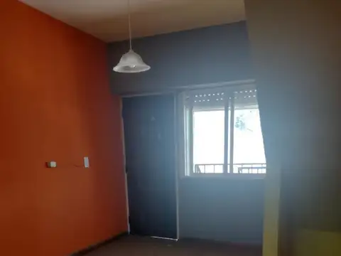 Depto Tipo Casa en Venta en Santos Lugares, USD 140.000