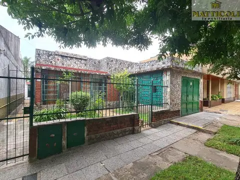 PH 4 ambientes con cochera y jardin en Villa Ballester