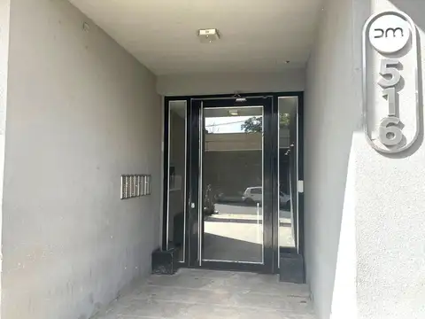 VENTA DE MONOAMBIENTE EN BARRIO SUR 