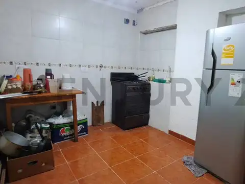 VENTA PH 3 AMBIENTES CON PATIO Y TERRAZA A RECICLAR EN BELGRANO