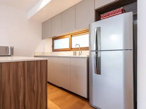 Alquiler 3 ambientes amoblado c/balcon