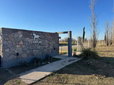 AMPLIO LOTE CENTRAL LA PAMPEANA E53 CON ESCRITURA 