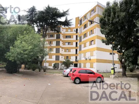 Departamento en Venta en Villa Elisa, USD 58.000