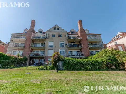 Departamento en Alquiler con 1 cocheras