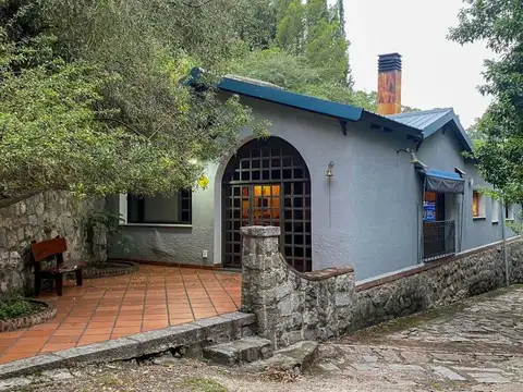 VENTA CASONA LA FALDA 2 HAS VILLA EDEN LA FALDA