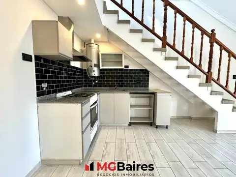 Depto Tipo Casa en Venta 3 años
