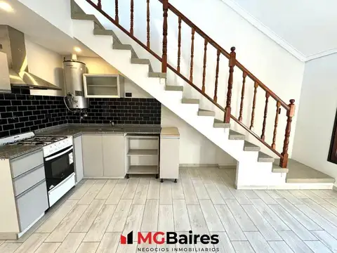 Depto Tipo Casa en Venta en Villa Lugano, USD 78.000