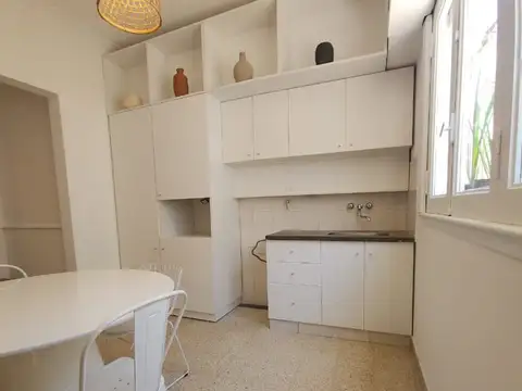 5 e/ 72 y 73 , Piso 0