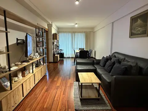 Departamento en Alquiler con 1 cocheras