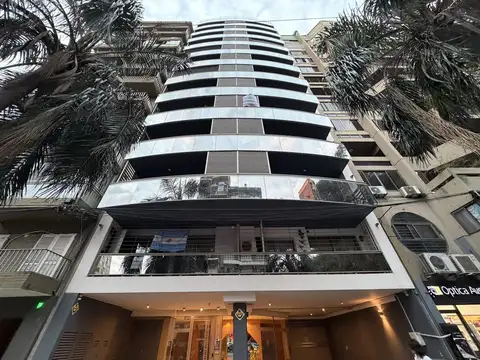 Av. Pellegrini al 800