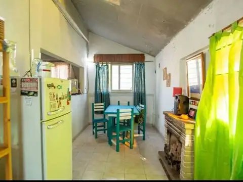 VENTA 4 DEPARTAMENTOS SOBRE MISMO LOTE - MORENO