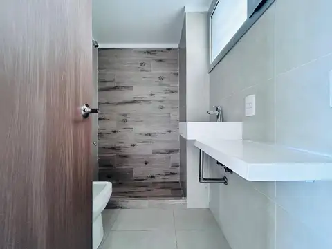 Departamento en Alquiler con 1 cocheras