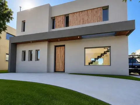 Casa en Venta en Pilar del Este - San Ramon, Countries y Barrios Cerrados en Pilar