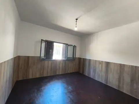 Depto Tipo Casa en Alquiler en Quilmes Oeste, $ 400.000