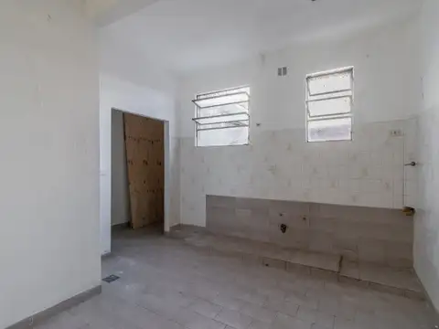 Alcaraz 4600, Piso 1