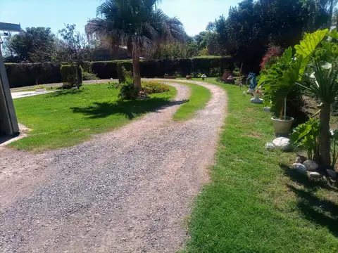 Hospedaje en venta en Las Colonias al oeste de Esperanza