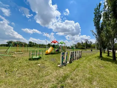 Terreno en Venta 10,88  mts Frente