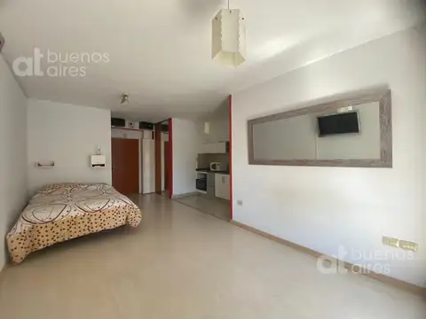 Monoambiente en Alquiler con Balcón y Pileta Palermo