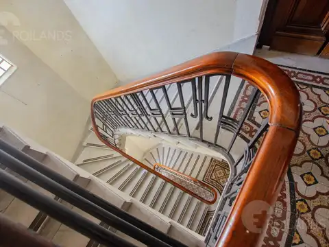 Depto Tipo Casa en Venta de 6 ambientes