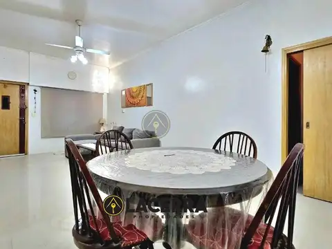 Casa 4 ambientes en venta en Villa Ballester