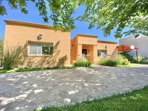 Casa de 5 Ambientes en Alquiler en La Reserva Cardales