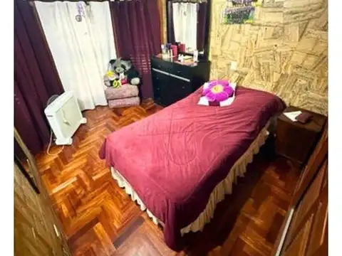 VENTA CASA 4 AMBIENTES EN LANUS ESTE
