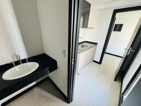 Oficina en Alquiler en Centro, USD 1.500