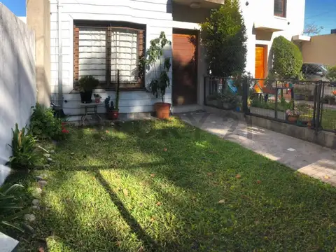 Erasmo Obligado 1400, Piso 0