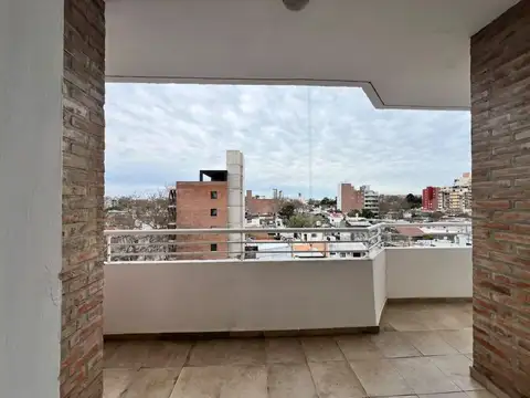 Departamento en Alquiler en Arroyito, $ 524.000