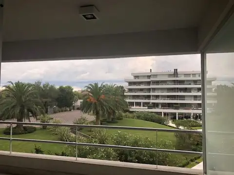Departamento en Venta con 2 cochera