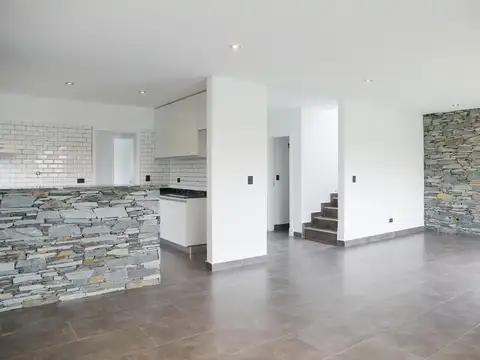 Casa en lote interno Vistas, Puertos del Lago, Escobar