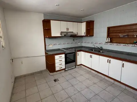 Casa en Alquiler en Haedo Norte, $ 1.150.000
