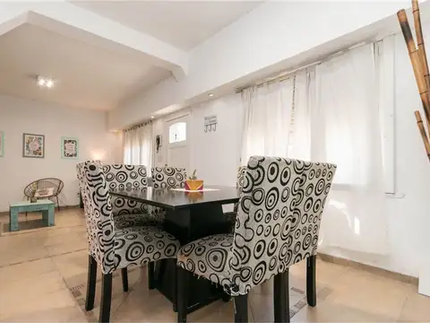 VENTA PH 4 AMB AL FRENTE C/TERRAZA Y PATIO