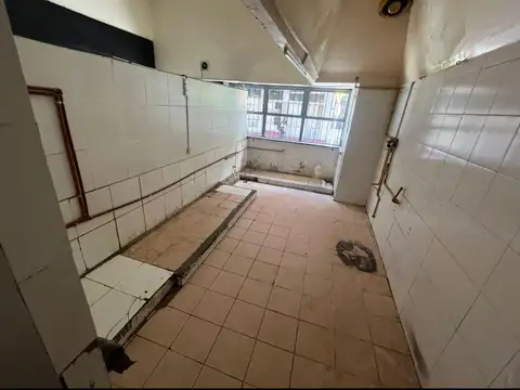 Local en Alquiler 60 años