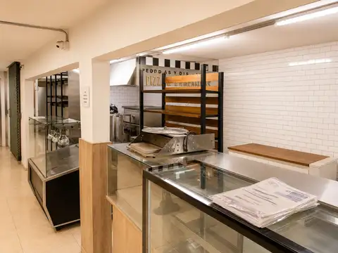 Local en Alquiler en Bernal, USD 8.500