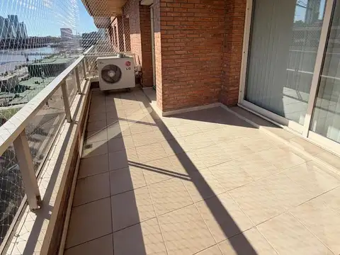 Departamento 3 ambientes con 3 baños
