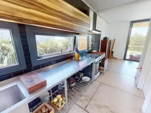 Casa de 5 Ambientes a la Laguna Puertos del lago