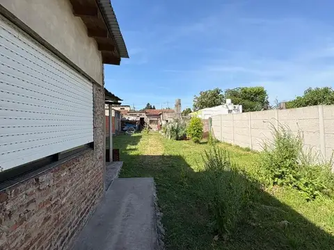 Casa en Venta en Castelar Sur, USD 70.000