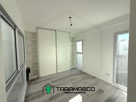 Depto Tipo Casa 3 ambientes con 1 baño