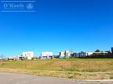 Lote central en venta de 760  metros  en Villalobos con financiacion- Pueblos del Plata - HUDSON