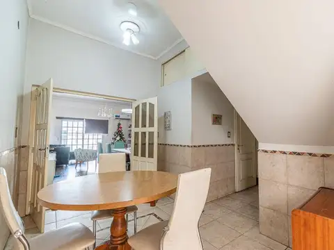 Depto Tipo Casa 5 ambientes con 3 baños