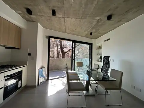 Oficina en Alquiler al Noreste