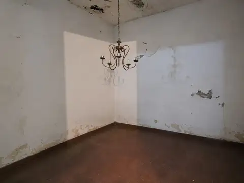 Casa en Venta 4 ambientes Quilmes a reciclar