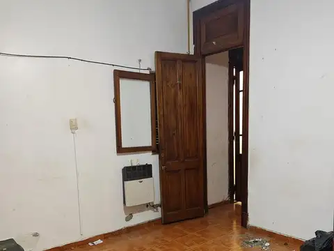 Casa en Alquiler en Flores, $ 1.800.000