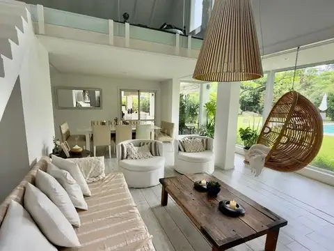 Casa en venta en el barrio Mayling, Pilar