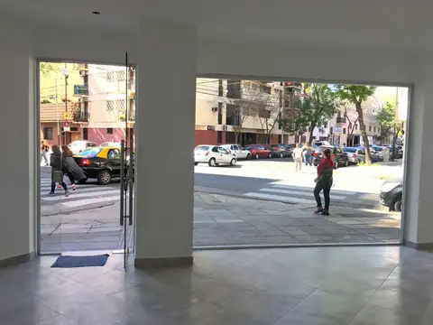 Villa Crespo Local en Esquina. 45m2 Reciclado a Nuevo.