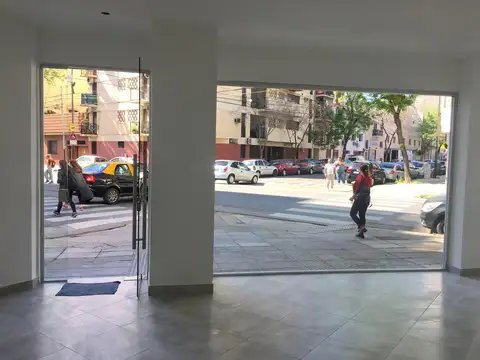 Villa Crespo Local en Esquina. 45m2 Reciclado a Nuevo.
