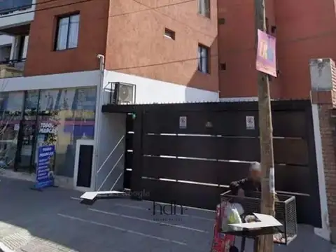 Cochera venta con acceso subterraneo con escritura